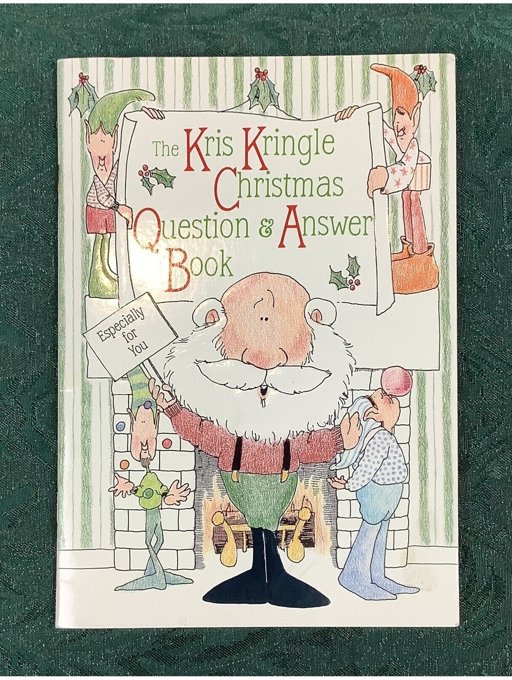 VTG 1980 Hallmark The Kris Kringle Christmas Question & Answer Book (Paperback)